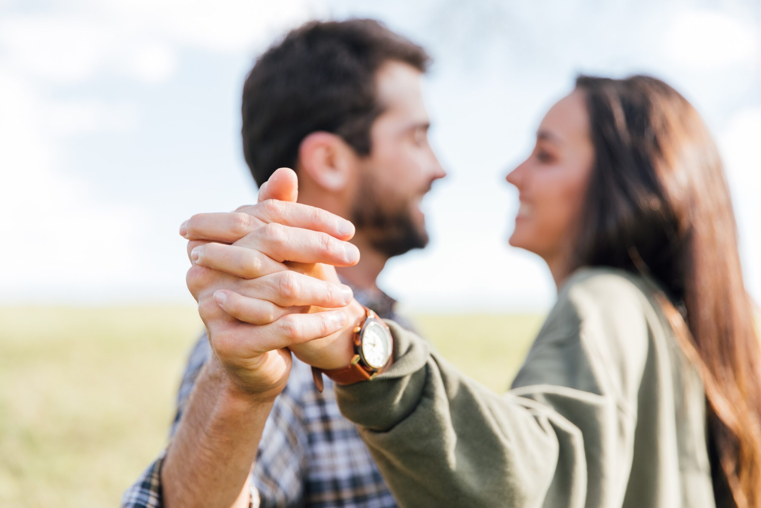 5 Best Gifts For Girlfriend: Know How to Surprise